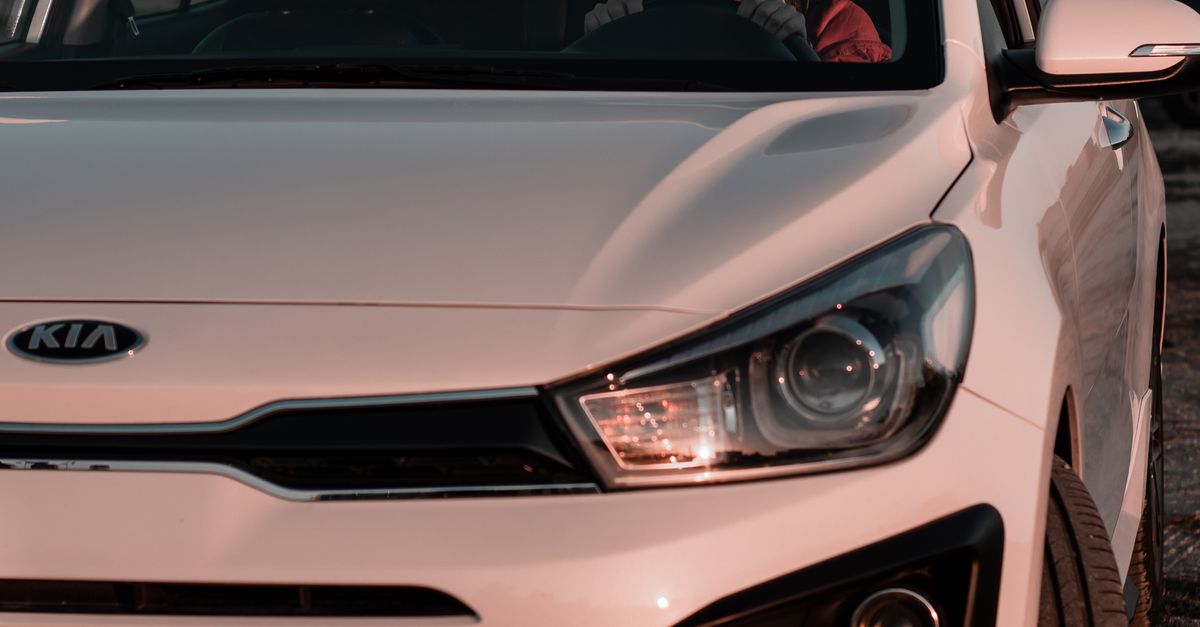 Strategies for Building Confidence During Night Driving Lessons